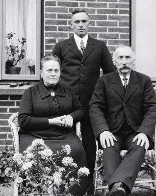 <br>um 1925