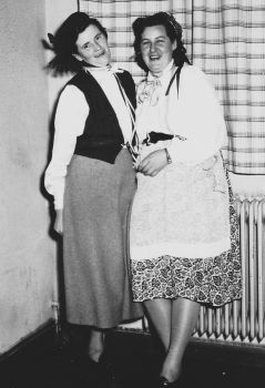 <br>um 1952
