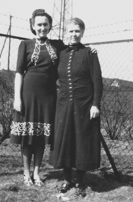 <br>April 1944