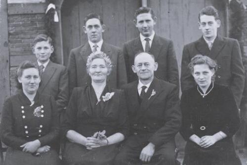 <br>Dezember 1956