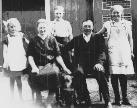 <br>um 1932