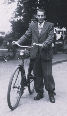 <br>um 1950
