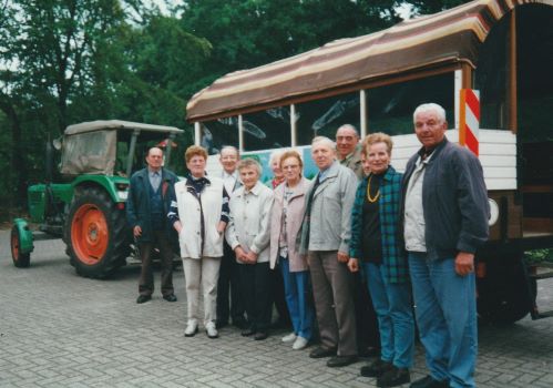 <br>um 1998