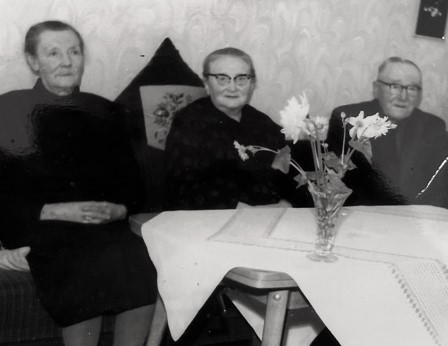 <br>um 1960
