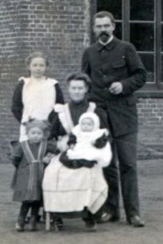 <br>1911