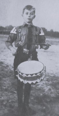 <br>um 1934