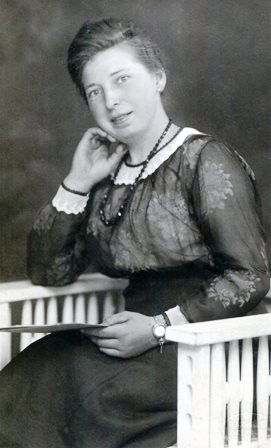 <br>um 1922