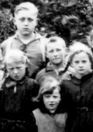 <br>um 1934