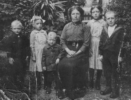 <br>um 1915