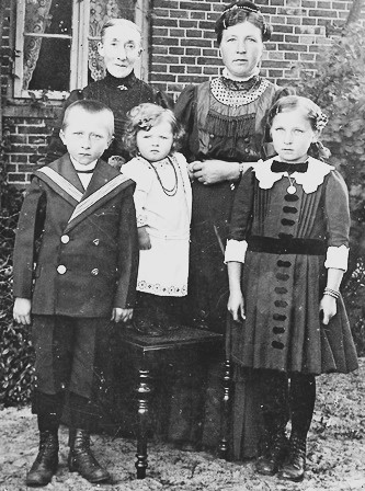 <br>um 1915