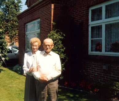 <br>1990